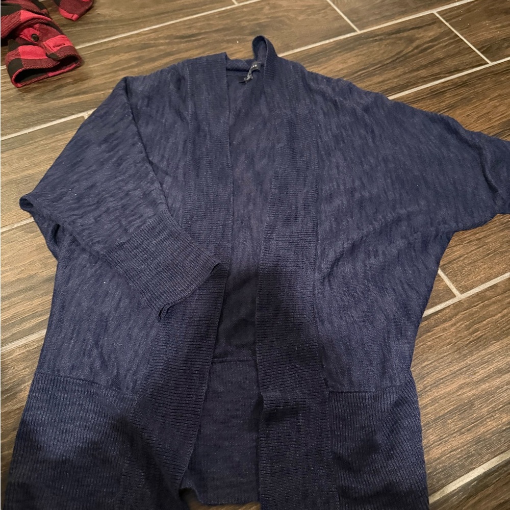 The Limited women’s  Deep Blue Lightweight sweater